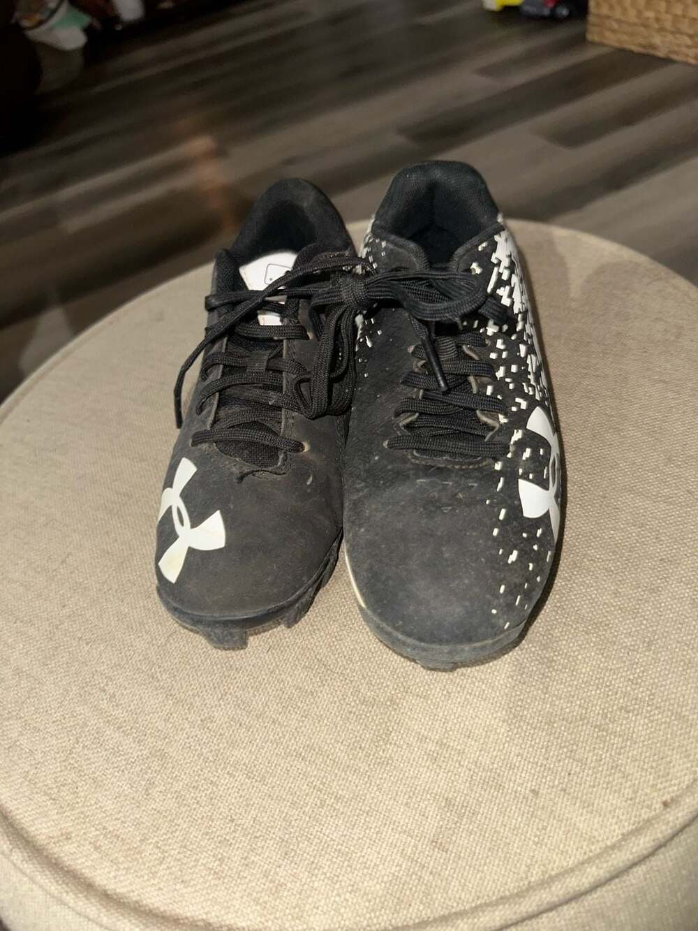 Under Armour Baseball Cleats Size 1Y Black White Digital Camo Kids